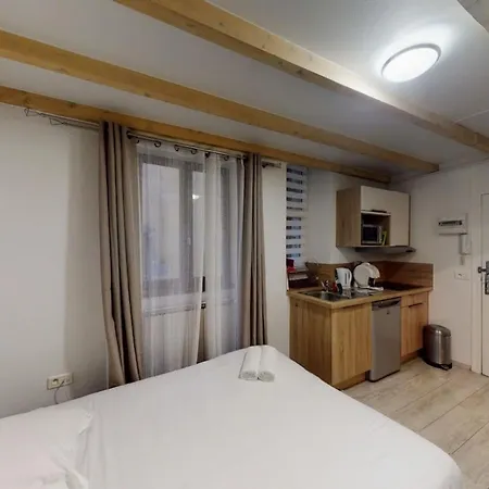 Le Veyrier - Small Studio For 2 People In The Heart Of The Old Town Annecy Exterior photo
