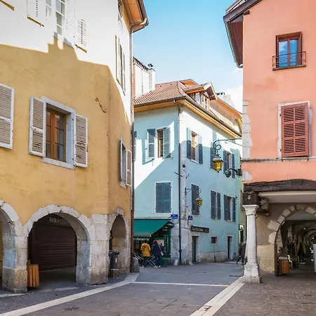 Le Veyrier - Small Studio For 2 People In The Heart Of The Old Town Annecy Exterior photo